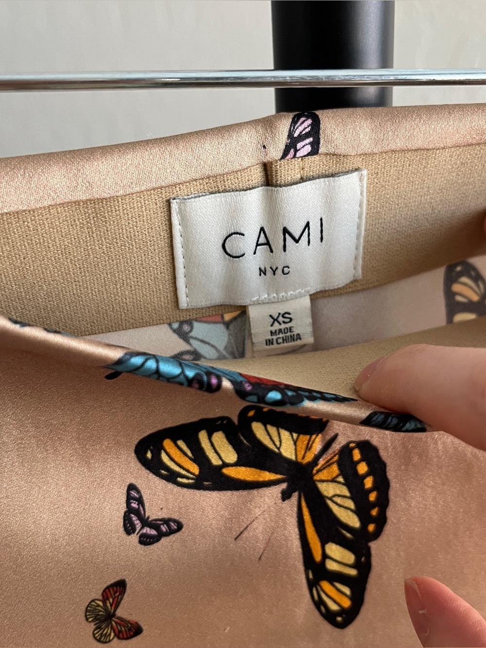 Cami NYC Aviva Butterfly Print Silk Charmeuse Beige Mini Skirt - Picture 8 of 11